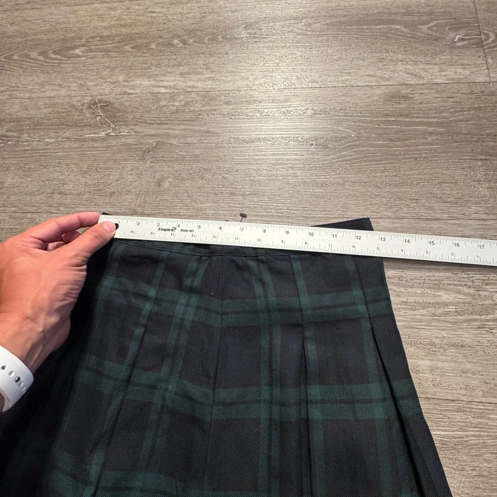Tommy Hilfiger Skirt Girls 8 Tartan Plaid Rayon School Uniform Pleated Preppy